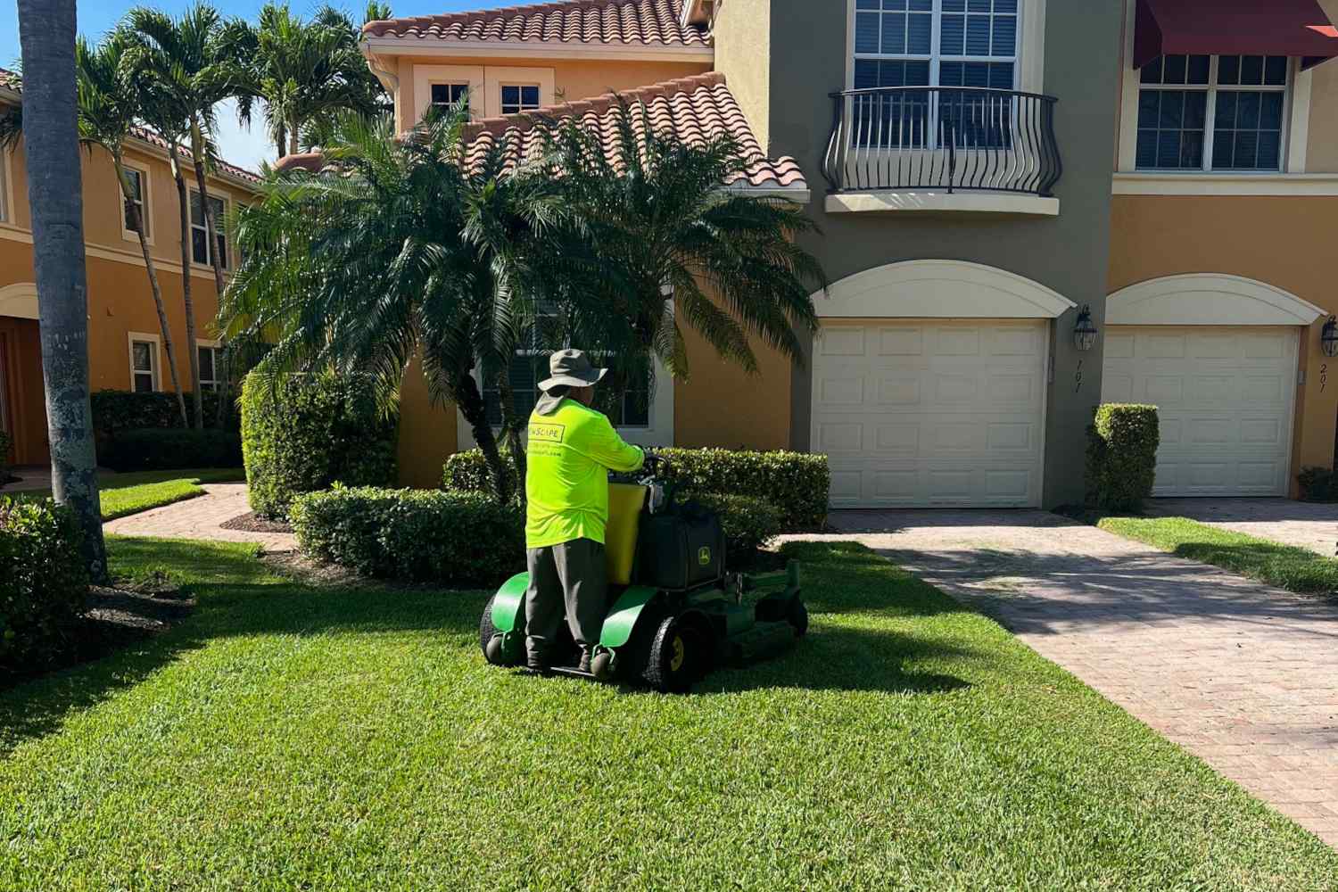 NewScape Landscaping Maintenance Services in SW Florida