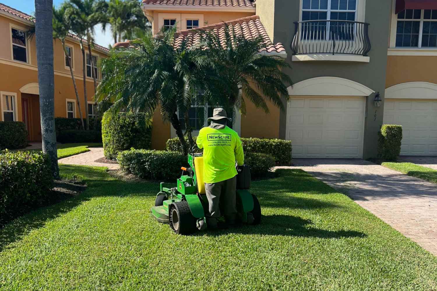 Landscaping Maintenance Lee and Collier County, FL